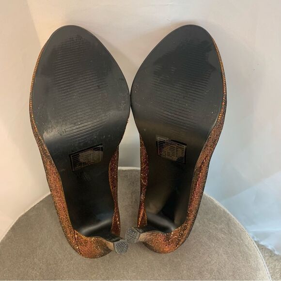 T.U.K. Bronze metallic glitter high heel platforms Sz 10 - Picture 9 of 11